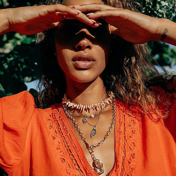 FREE PEOPLE Jewelry - FREE PEOPLE CHUNKY LAYERED NECKLACE W,. FAUX CORAL